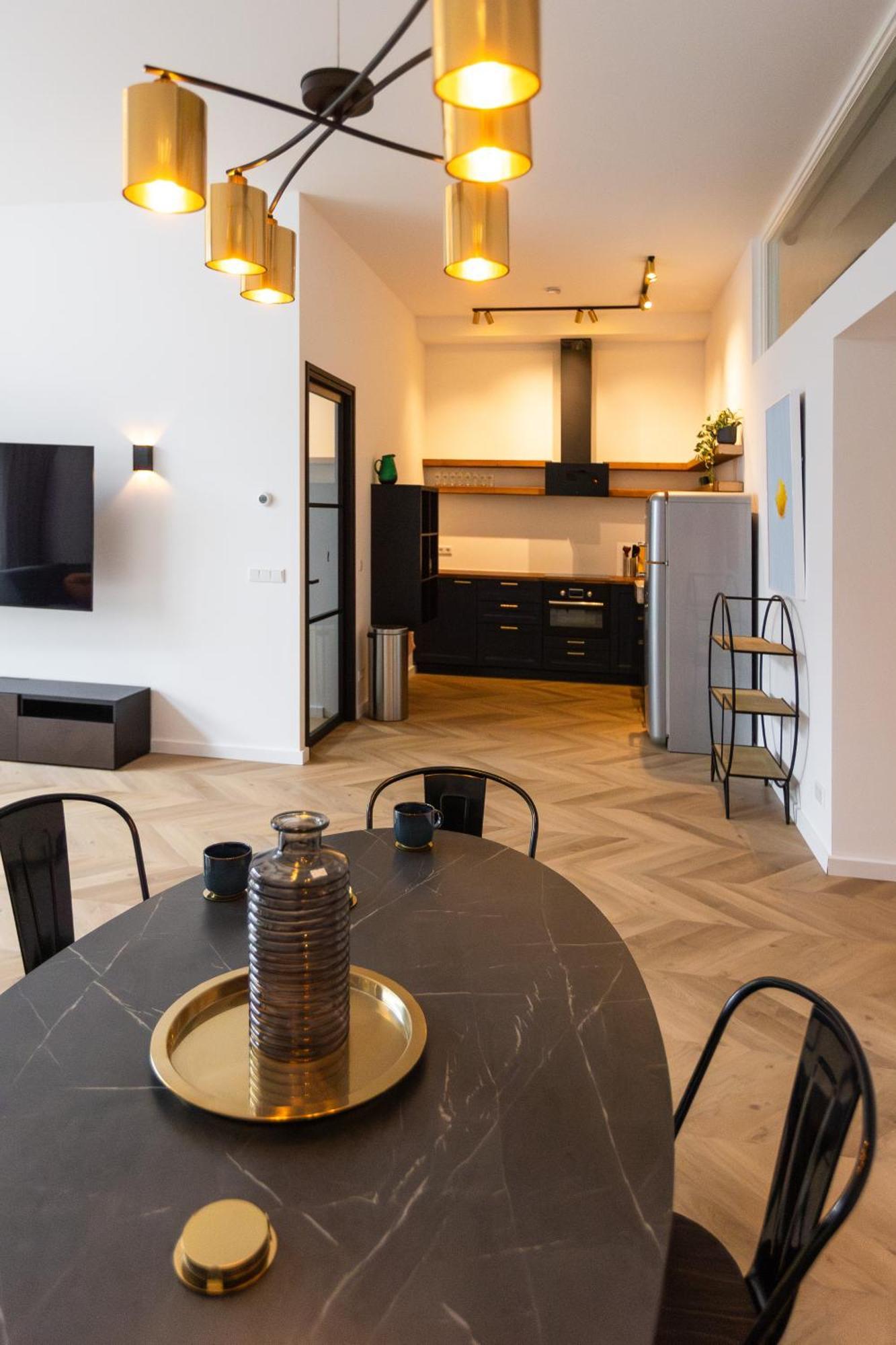 Apartment 6 Persons Luxury In Citycentre Breda
